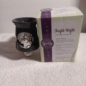 Scentsy Fright Night Warmer
